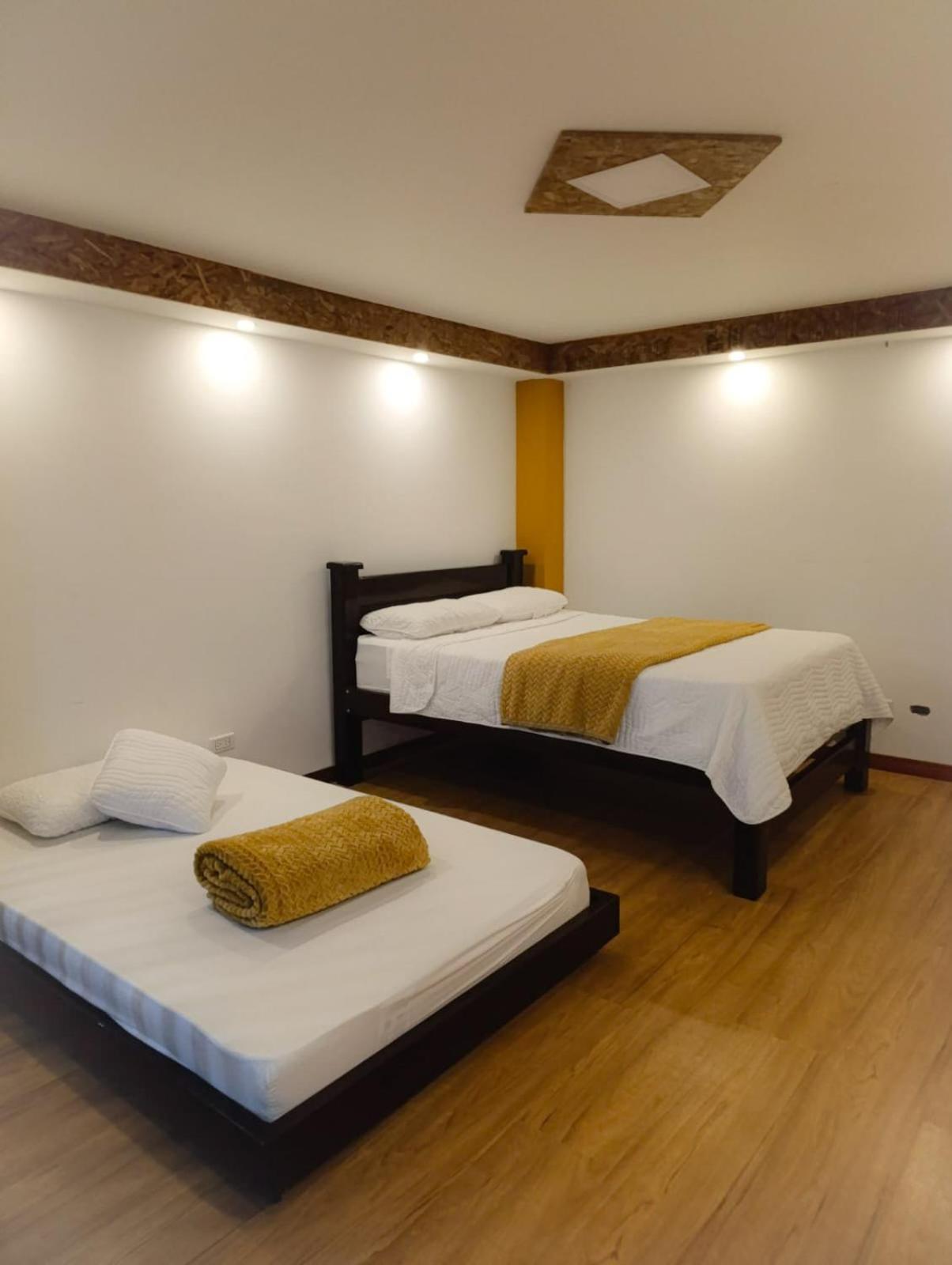 Hotel Shaddai ฟิลานเดีย ภายนอก รูปภาพ